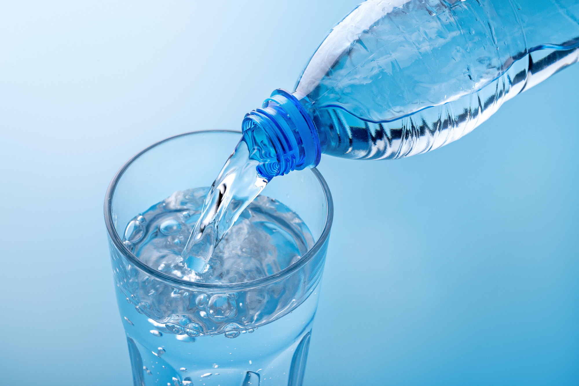 Pitje vode je ključnega pomena za zdravje