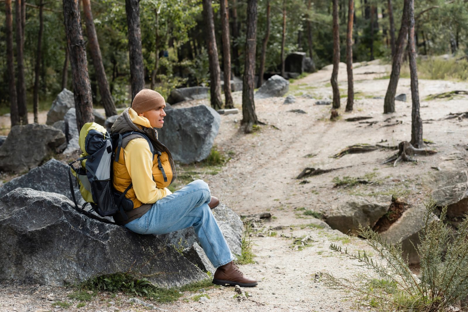 Kako lahko trekking oblačila nardijo razliko med prijetnim izletom in celodnevnim udobjem